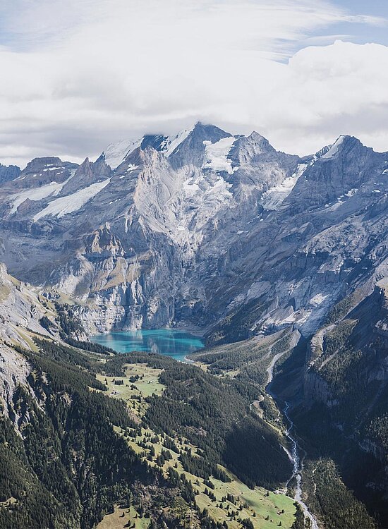 Aussicht von dem Elsighorn auf Kandersteg