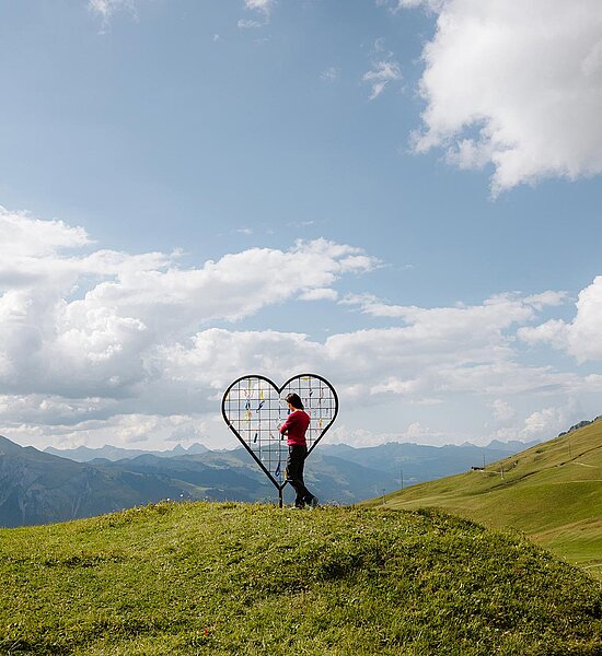 Mountainheart mit Berglandschaft