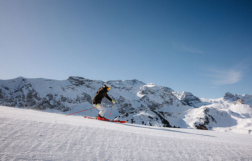 Skifahrer auf der Piste